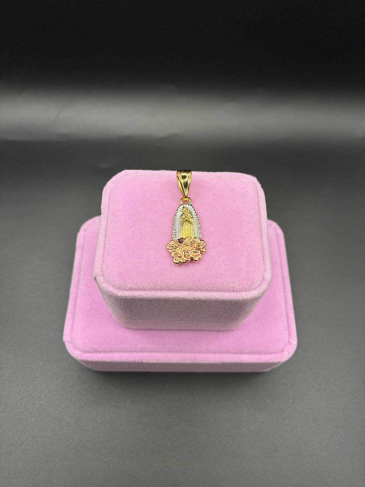 Women flower Virgin Mary pendant 14k gold plated