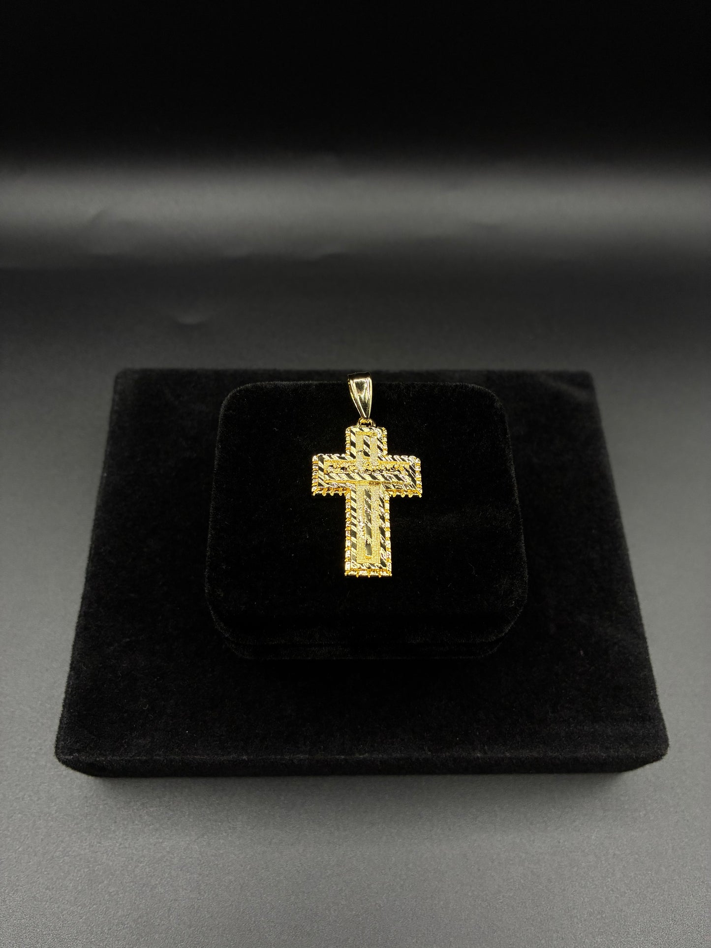 Men Diamond cut nugget cross 14k gold plated