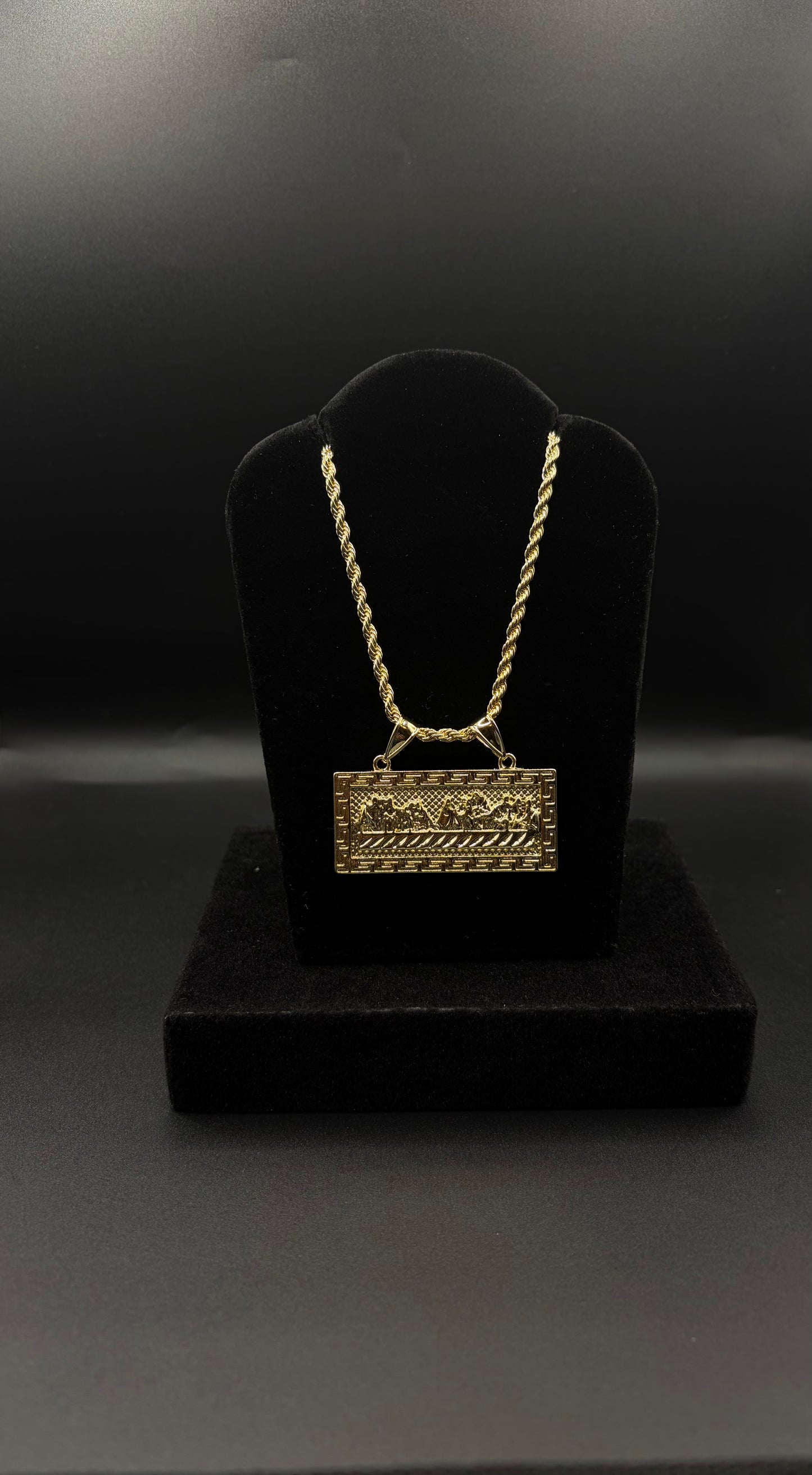 Men Rope Chain 26Inch With Last Supper Pendant 14k Gold Plated