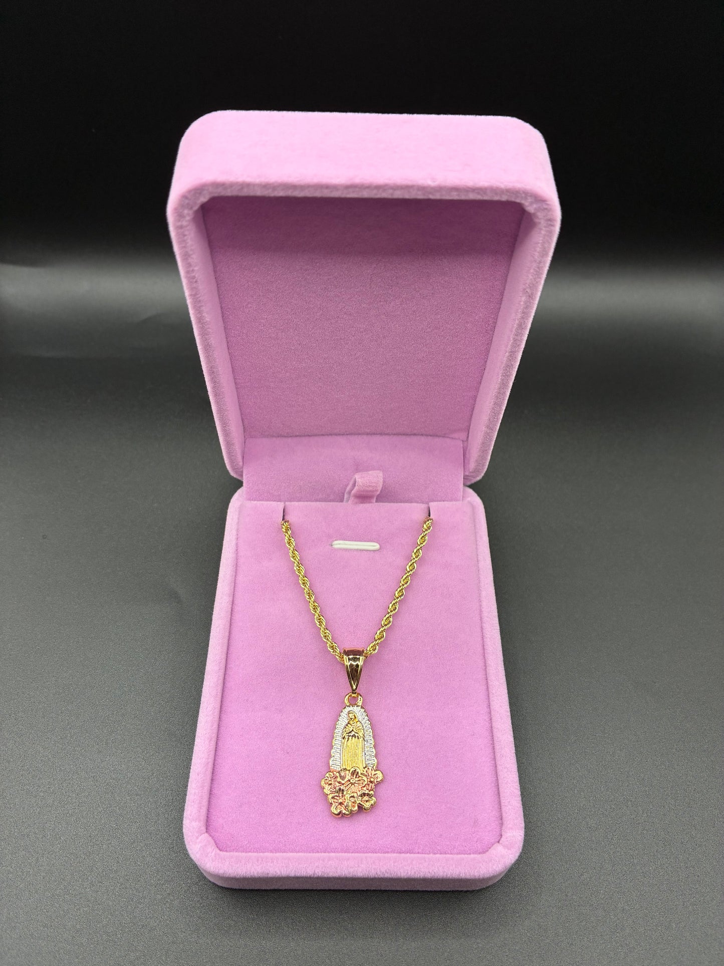Women Virgin Mary pendant and heart 14k gold plated