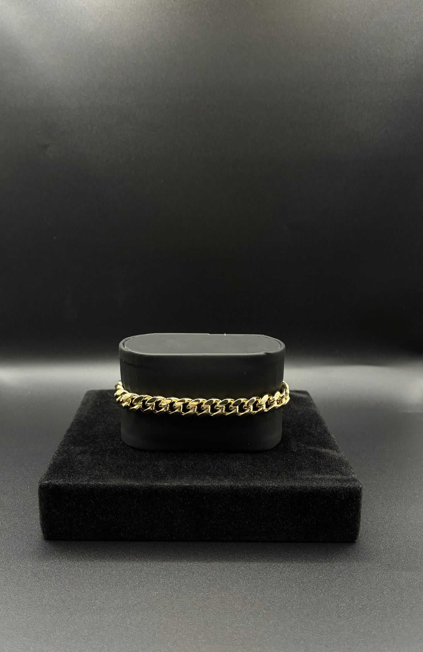 Men Miami Cuban bracelet 14k gold plated