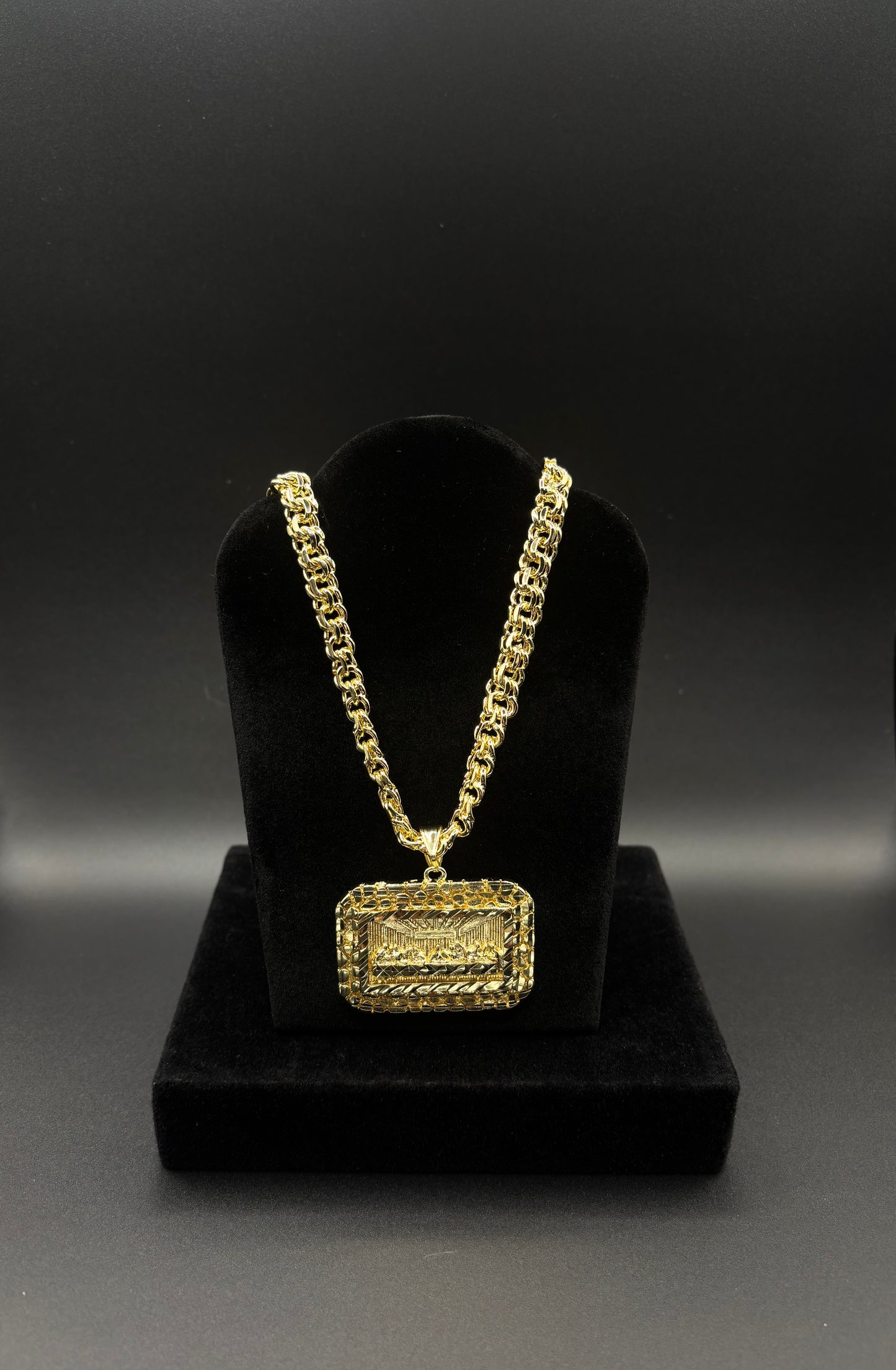 Men Chino 22inch Chain With Last Supper Nugget Pendant 14k Gold Plated