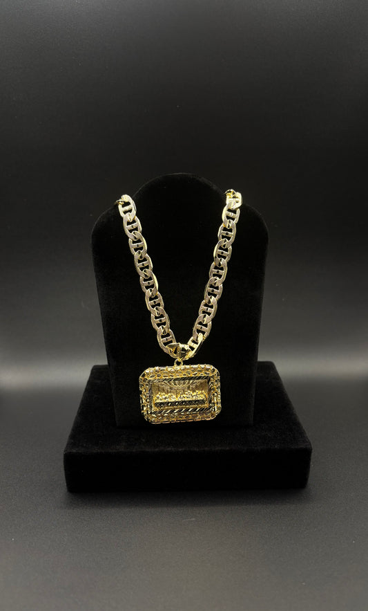 Men Mariner 26Inch Chain With Last Supper Nugget Pendant 14k Gold Plated