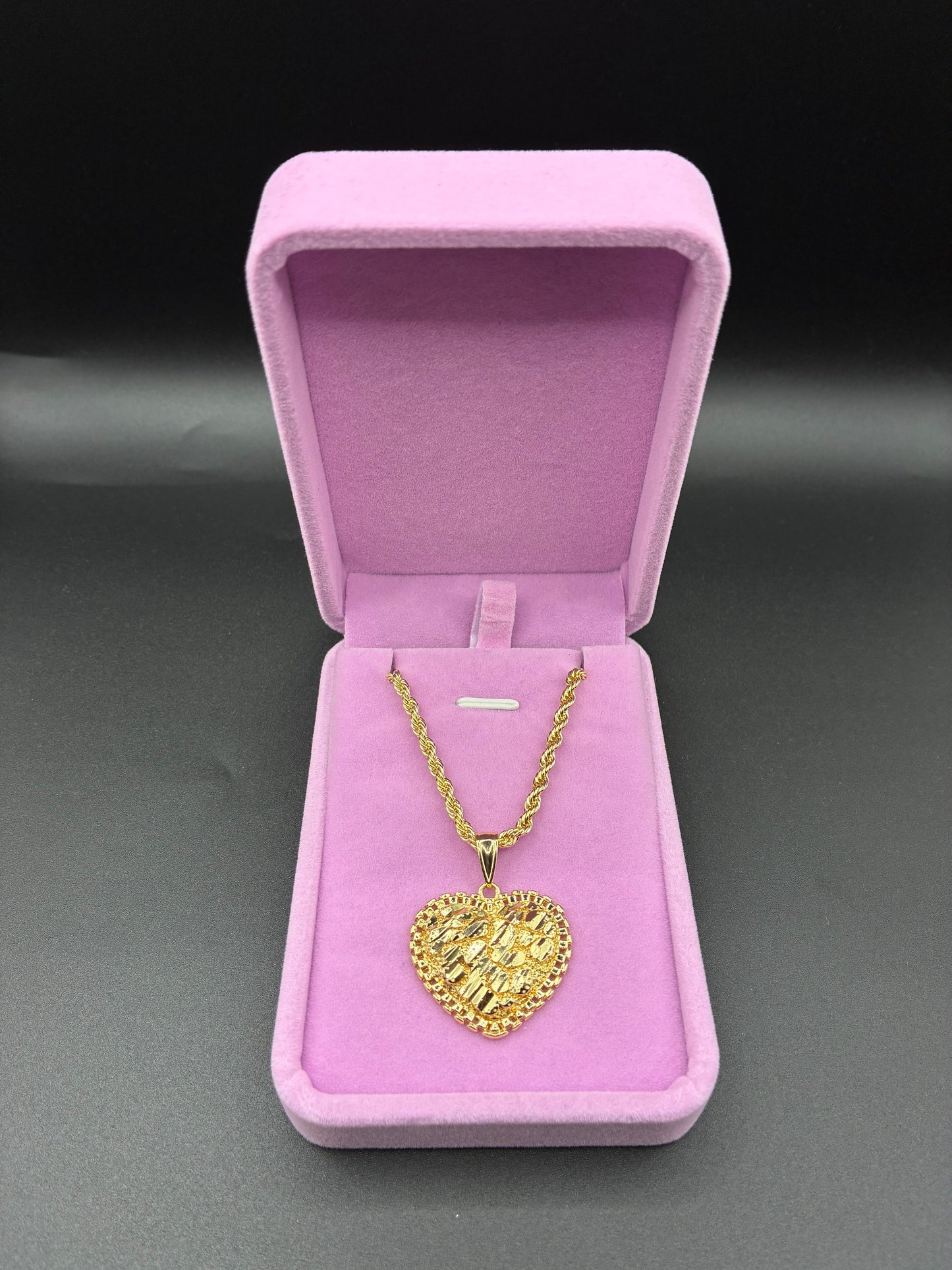 Women Nugget heart pendant and chain 14k gold plated