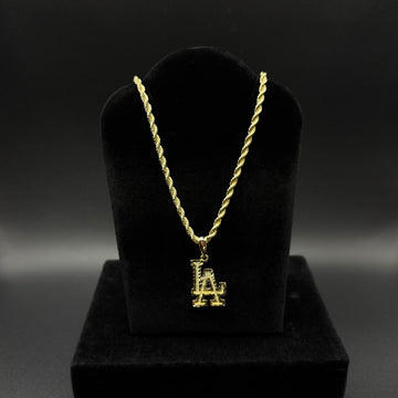 Women LA Pendant & Chain 14k Plated