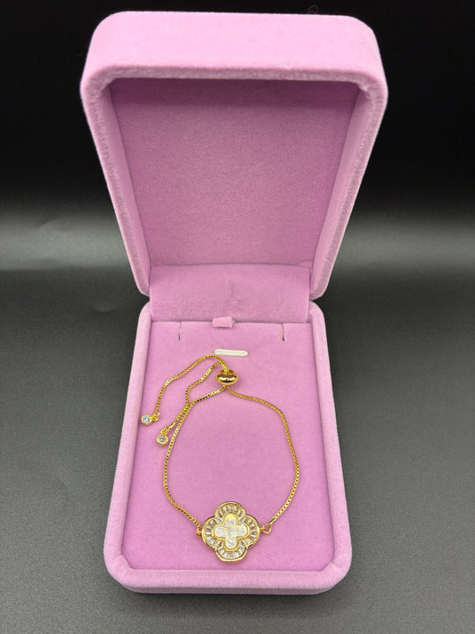 Women white clover bracelet 14k gold plated