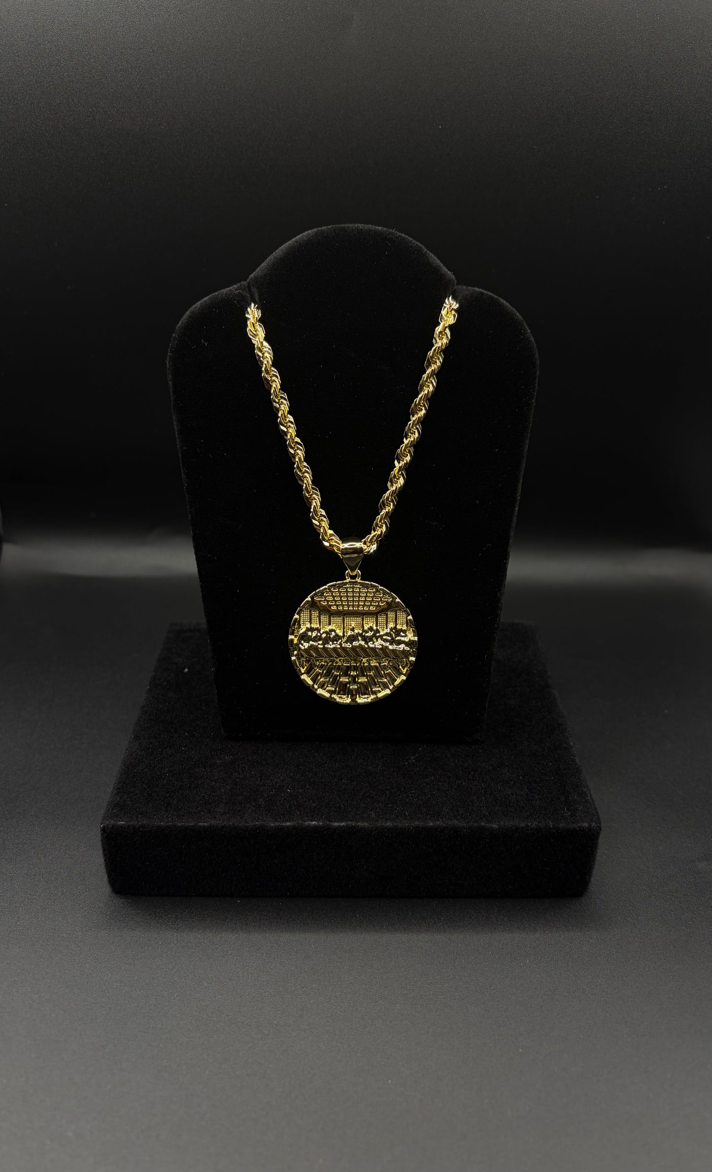 Men Twisted Rope Chain 24inch 14k Gold Plated