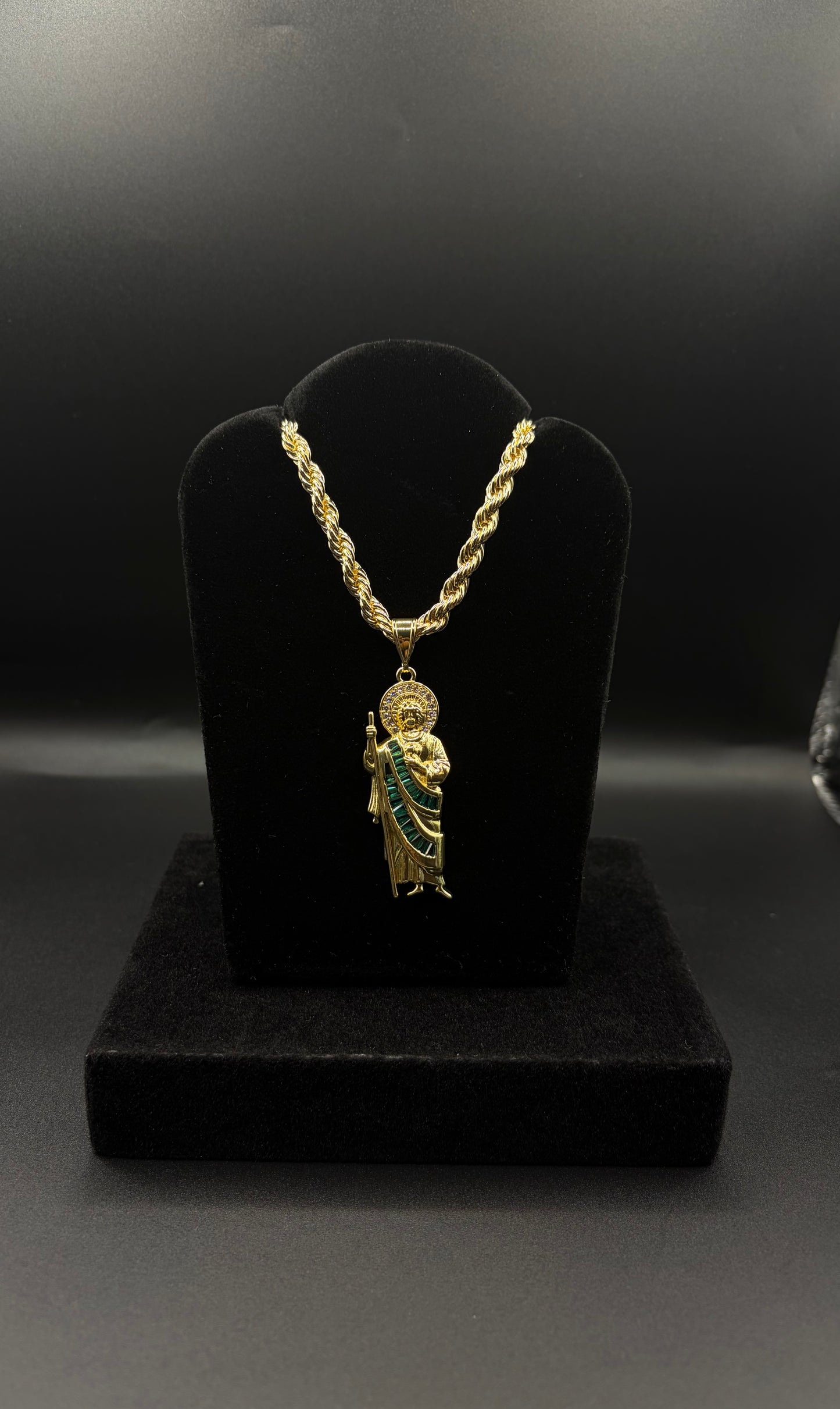 Men Rope Chain 24inch With San Judas Pendant 14k Gold Plated