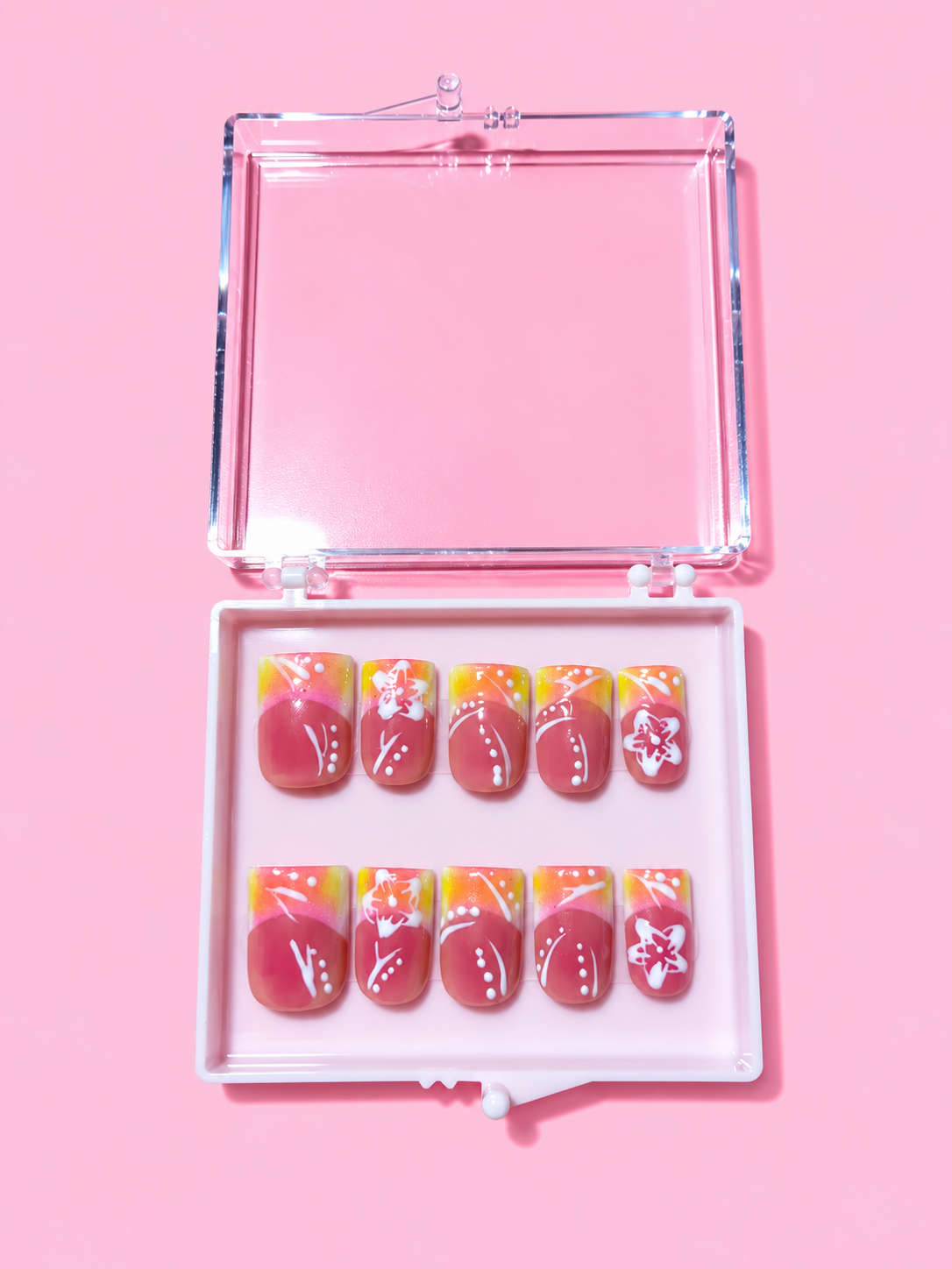 Women nails size M
