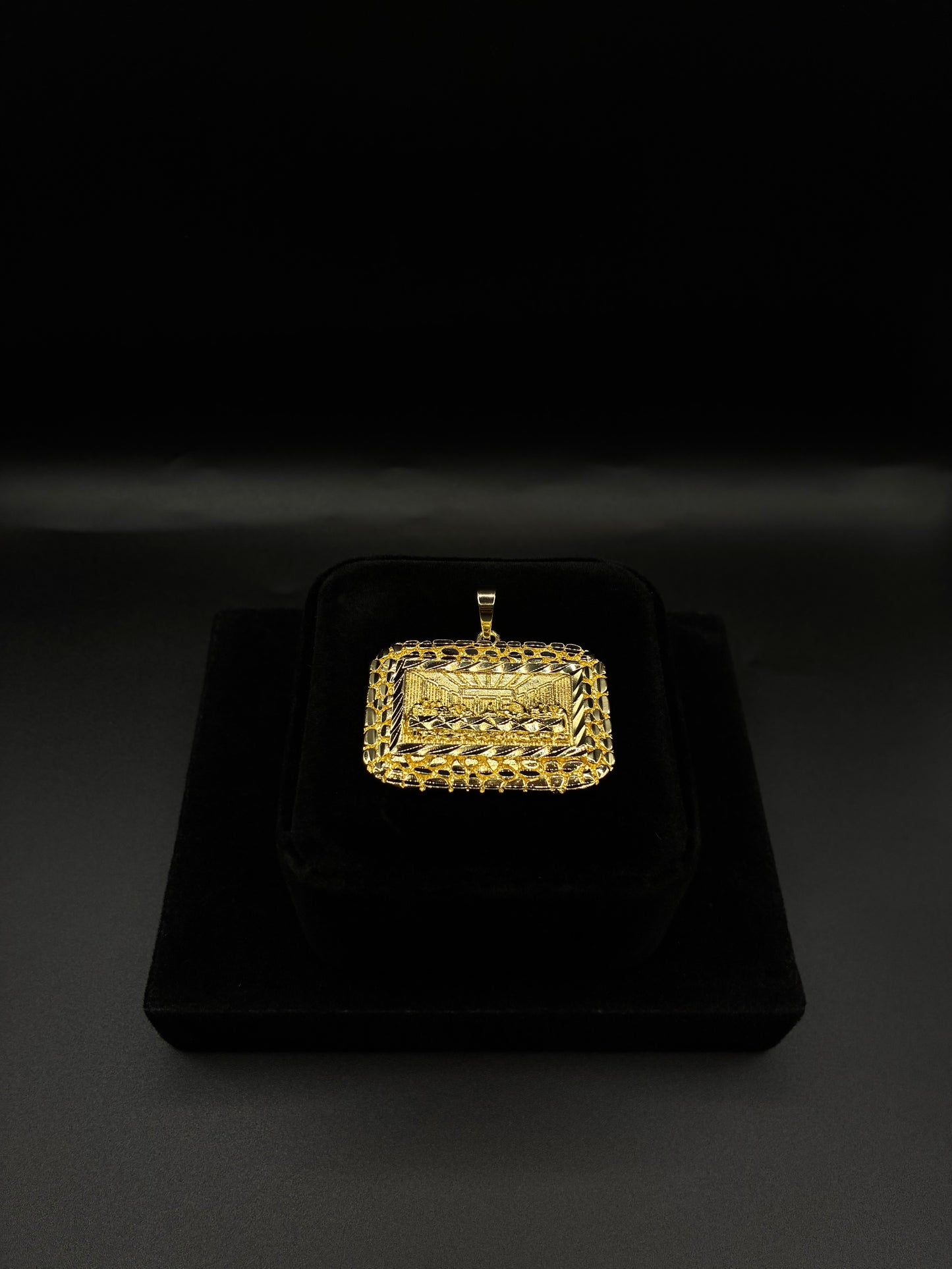 Men Small Last Supper Nugget Pendant 14k Gold Plated